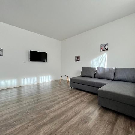 Modern Apartment - Centro Padova Luaran gambar
